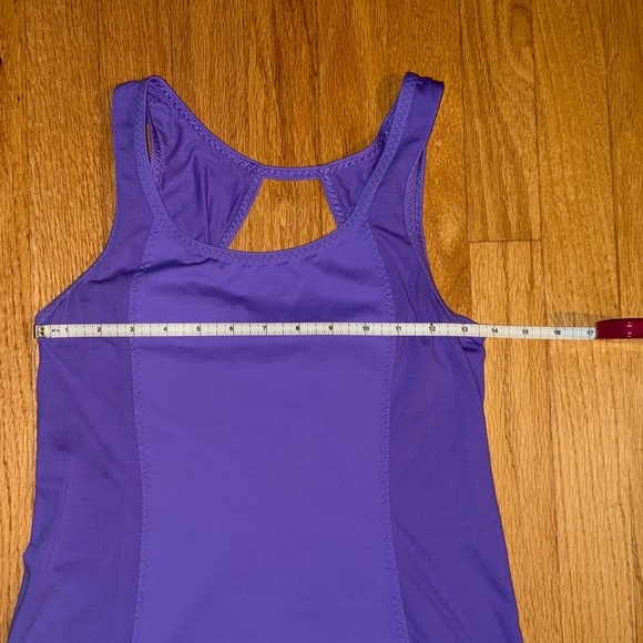 Lululemon Run: Speed Squad tank in power purple- size 6 - Picture 6 of 8